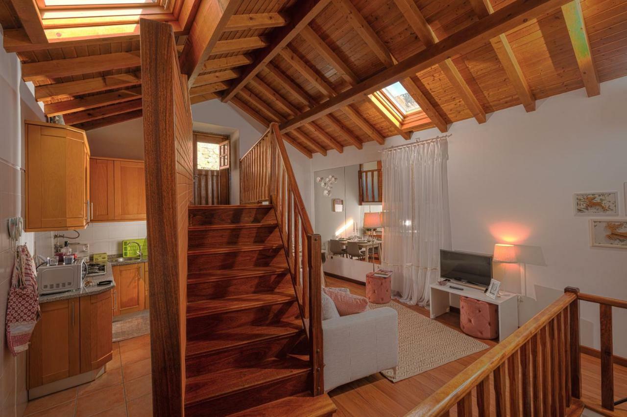Вилла A Casa Do Cervo Вила-Нова-ди-Сервейра Экстерьер фото